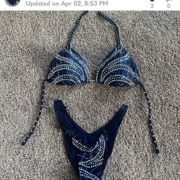 Like new Maggie Keaveny custom figure show suit. - Picture 8 of 12